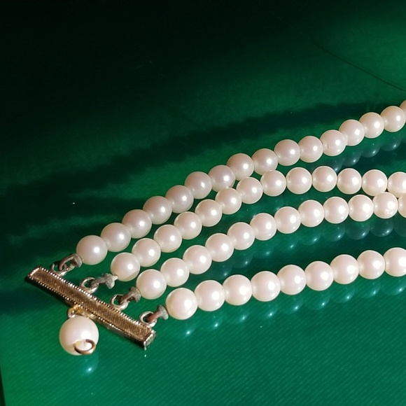 Vintage 4 PC. Pearl Necklace Collection - Picture 8 of 8